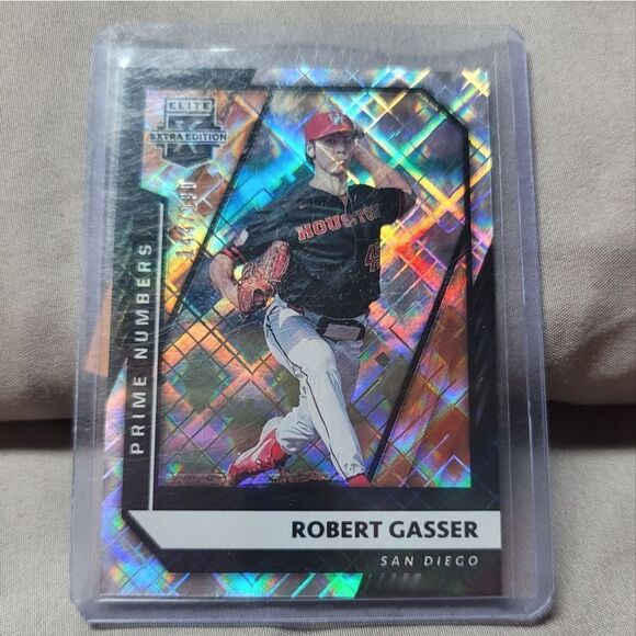 2021 Elite Extra Edition Rober Gasser San Diego pitcher holographic card 144/190 - Picture 2 of 12